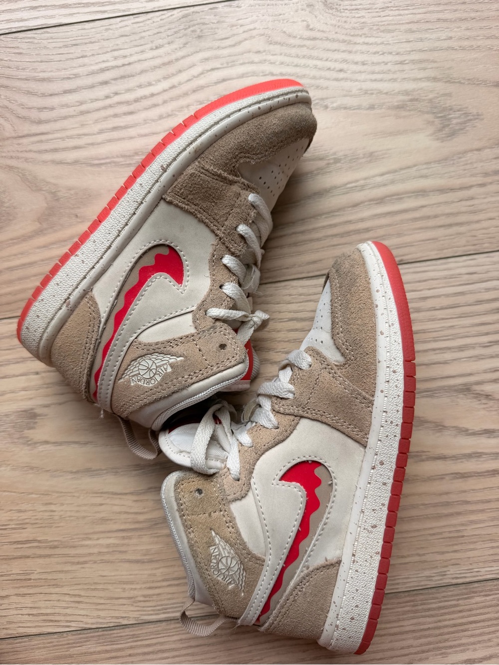 Nike Air Jordan Kids Suede Mid-Top Sneakers in Beige and Pink Jelly - Picture 3 of 8
